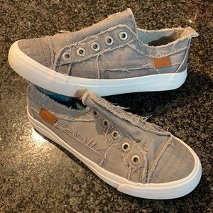 Blowfish Women’s Shoes Size 7